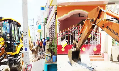 போக்குவரத்து நெரிசலை குறைக்க ஆக்கிரமிப்புகள் அகற்றம்