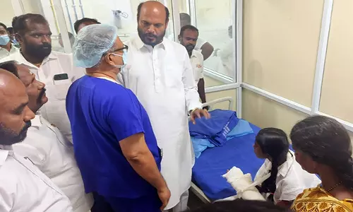 ஆஸ்பத்திரியில் சிகிச்சை பெற்று வரும் நாங்குநேரி மாணவருக்கு ஜான் பாண்டியன் ஆறுதல்