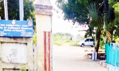 கலவை அரசு மருத்துவமனையில் இணை இயக்குனர் திடீர் ஆய்வு