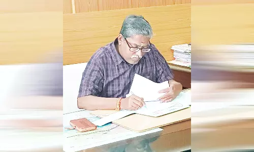 பேரூராட்சிகளின் உதவி இயக்குனர் பொறுப்பேற்பு