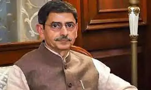 ஆளுநரா, ஆளவந்தாரா?