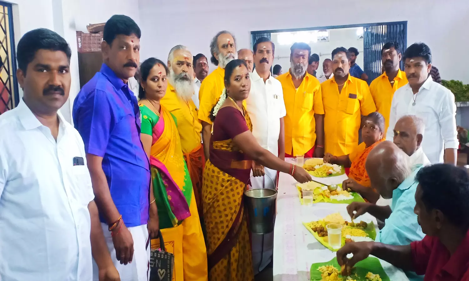 வத்தலக்குண்டு முத்துமாரியம்மன் கோவிலில் 48-ஆம் நாள் மண்டலாபிஷேக பூஜை வத்தலக்குண்டு முத்துமாரியம்மன் கோவிலில் 48-ஆம் நாள் மண்டலாபிஷேக பூஜை