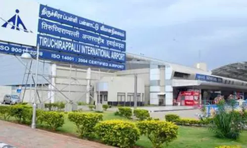 திருச்சி விமான நிலையத்தில் ரூ. 55 லட்சம் மதிப்புள்ள ஒரு கிலோ கடத்தல் தங்கம் பறிமுதல்