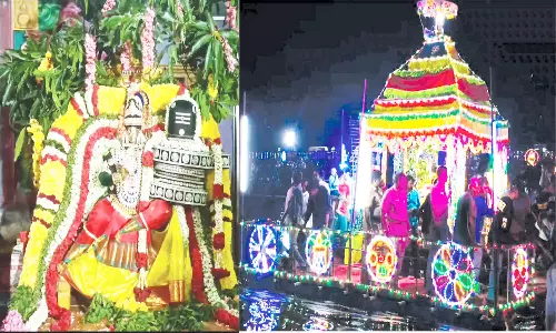 எல்லையம்மன் கோவிலில் 2-வது நாள் தெப்பல் உற்சவம்