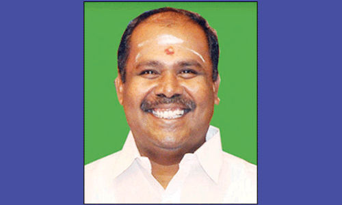 அ.தி.மு.க. எழுச்சி மாநாட்டில் ராணுவ சிப்பாய்களாக பங்கேற்போம்: ஆர்.பி.உதயகுமார்