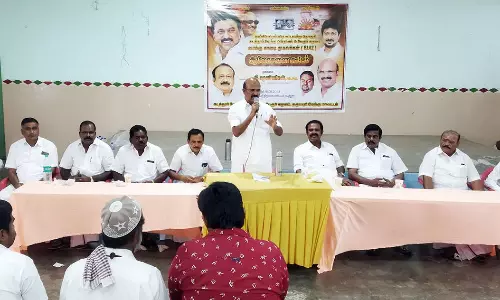 கடத்தூரில் தி.மு.க வாக்குசாவடி முகவர்கள் கூட்டம்