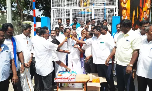 தருமபுரியில் தொல்.திருமாவளவன் பிறந்தநாள் கொண்டாட்டம்