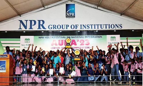 நத்தத்தில் பள்ளி மாணவர்களுக்கான விளையாட்டு போட்டிகள்