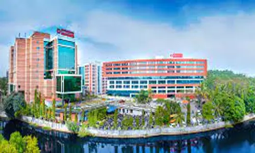 மூளையில் கட்டுப்படுத்த இயலாத ரத்தக்கசிவால் கிம்ஸ் மருத்துவமனை சிகிச்சையால் உயிர்பிழைத்த மூதாட்டி