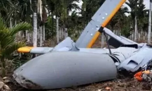 கர்நாடகாவில் ஆளில்லா விமானம் கீழே விழுந்து விபத்துக்குள்ளானது