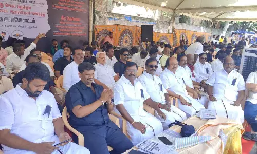 ரங்கசாமிக்கு நீட் தேர்வு, மாநில அந்தஸ்து பற்றி கவலை இல்லை