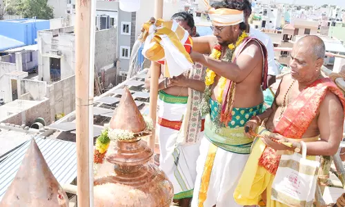 மதனகோபால சுவாமி கோவில் கும்பாபிஷேகம்