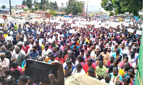 மணிப்பூர் வன்முறை சம்பவத்தை கண்டித்து கோத்தகிரியில் கிறிஸ்தவர்கள் அமைதி பேரணி