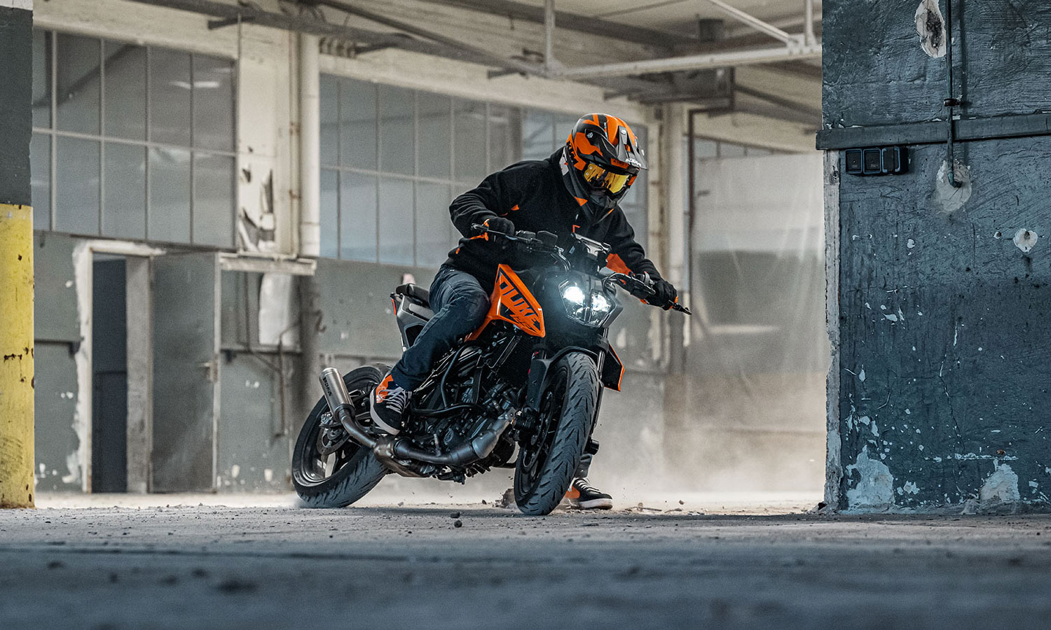 Ktm Duke Breaks Cover