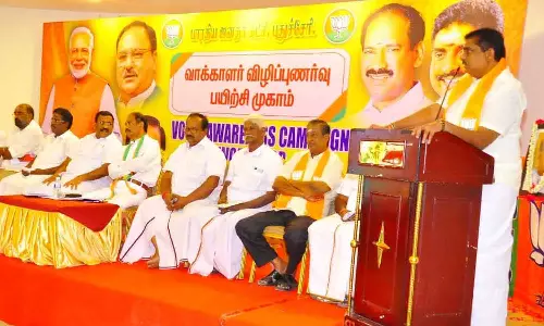 வாக்காளர்களை வீடுதேடி சென்று சந்திக்க வேண்டும்