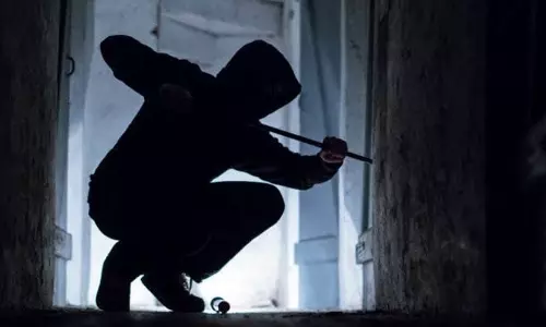 ஊராட்சி மன்ற தலைவர் வீட்டில் கொள்ளை