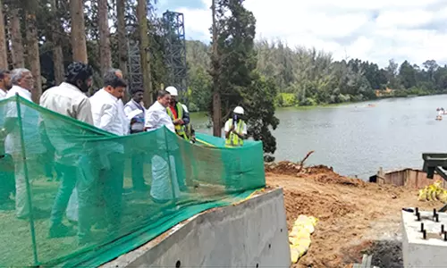 ஊட்டி படகு இல்லத்தில் வளர்ச்சி திட்டப்பணிகள்: