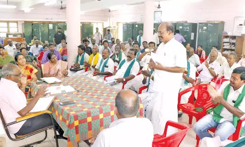 சம்பா சாகுபடிக்கு சிறப்பு தொகுப்பு திட்டத்தை அறிவிக்க வேண்டும்