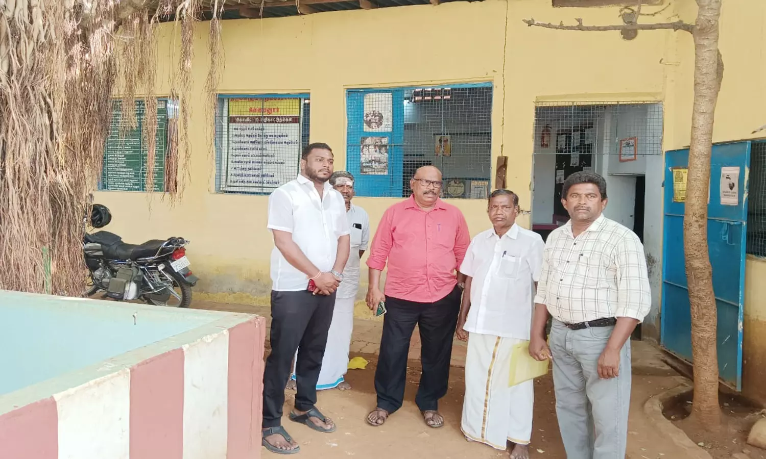 சின்னமனூர் அரசு உதவிபெறும் பள்ளியில் ஆர்.டி.ஓ ஆய்வு