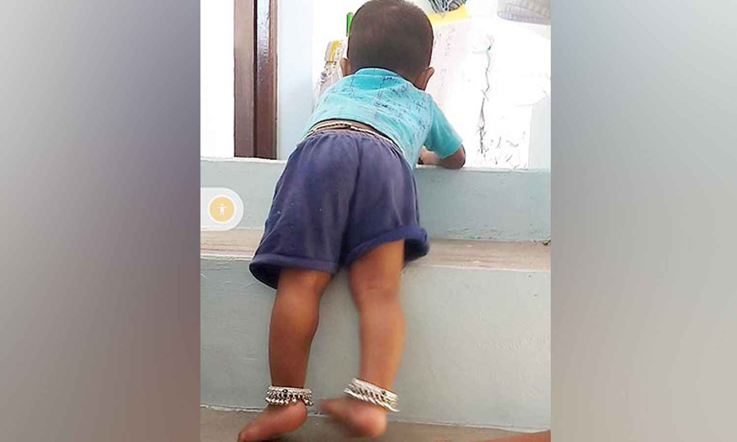 34 படிகளை 4 நிமிடத்தில் ஏறிய 10 மாத குழந்தை- உலக சாதனை புத்தகத்தில் இடம் பிடித்தது