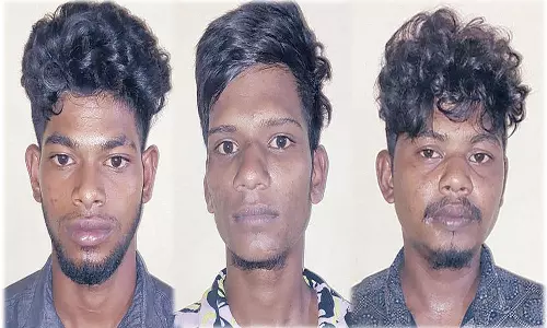 புதுச்சேரி பஸ் நிலையத்தில் நடந்த ரவுடி கொலை வழக்கில் சிறுவன் உள்பட 4 பேர் கைது