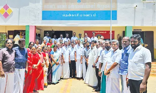 அ.தி.மு.க. மீது தென்காசி தெற்கு மாவட்ட தி.மு.க.வினர் போலீஸ் சூப்பிரண்டிடம் புகார்