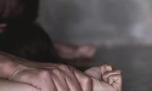 பொள்ளாச்சி அருகே 16 வயது சிறுமியை கடத்தி பலாத்காரம் செய்த தொழிலாளி