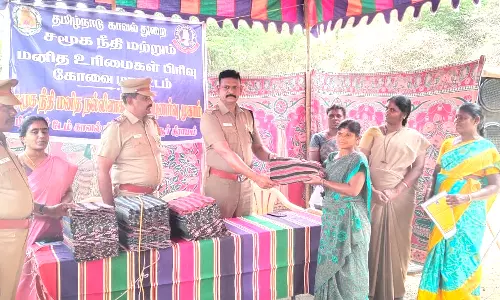 காரமடை போலீசார் சார்பில் சமூகநீதி விழிப்புணர்வு முகாம்