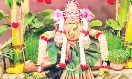 செல்வத்தை  அள்ளித்தரும் வரலட்சுமி பூஜை