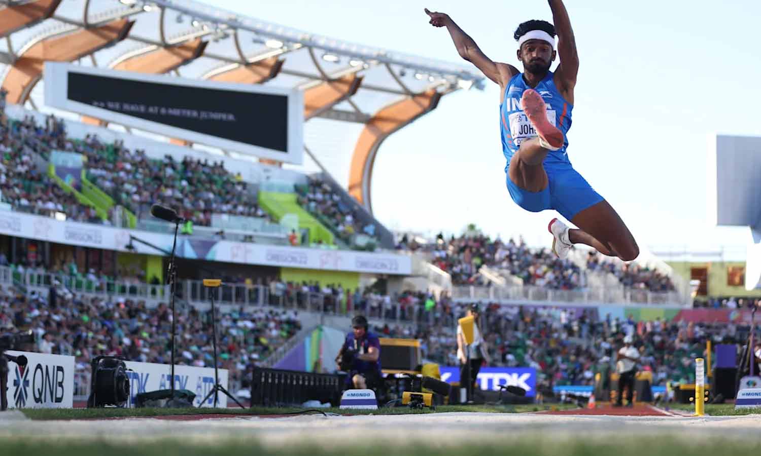 உலக தடகள சாம்பியன்ஷிப்: தமிழக வீரர் ஜெஸ்வின் ஆல்ட்ரின் நீளம் தாண்டுதலில் இறுதிப்போட்டிக்கு தகுதி