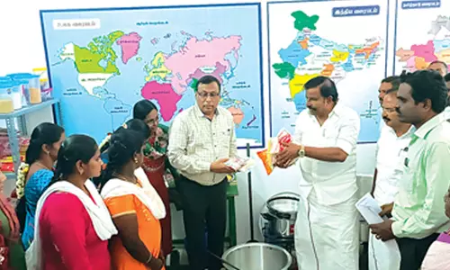 முதல்-அமைச்சரின் காலை உணவு திட்டம்  2 ஆயிரத்து 191 பள்ளிகளில் தொடக்கம்