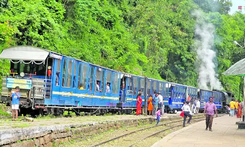 பசுமை திட்டத்தின் கீழ் மலைரெயிலை இயக்க ஹைட்ரஜன் என்ஜின்