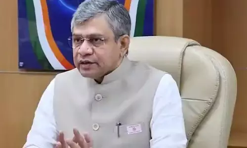 மிசோரம் மேம்பாலம் விபத்து- ரெயில்வே அமைச்சர் ரூ.10 லட்சம் நிவாரணம் அறிவிப்பு