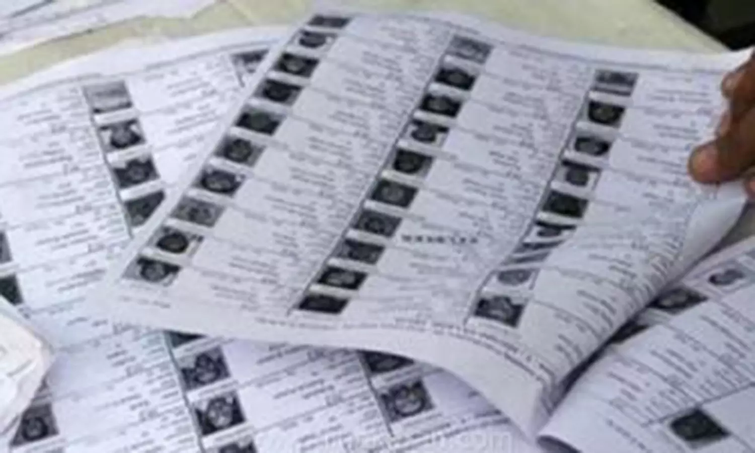 தேனி மாவட்ட வரைவு வாக்குச்சாவடி பட்டியல் வெளியீடு