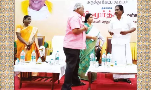வரி நிலுவை உள்ளதாக அனுப்பப்படும் அறிக்கைகளை ரத்து செய்ய வேண்டும்  - அமைச்சரிடம்  திருப்பூர் சைமா சங்கம் சார்பில்  மனு