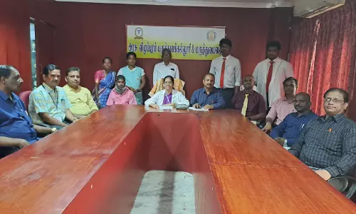 விழுப்புரம் மருத்துவக் கல்லூரி மருத்துவமனையில் மாடியில் இருந்து தவறி விழுந்தவருக்கு முதுகு தண்டுவட அறுவை சிகிச்சை