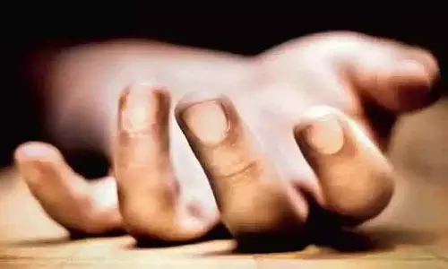 வீட்டில் அழுகிய நிலையில் கிடந்த டிராக்டர் மெக்கானிக்