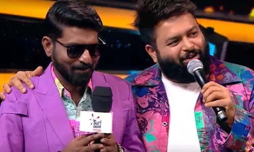 சூப்பர் சிங்கர் மா.கா.பா.ஆனந்துடன் கிரிக்கெட் விளையாடி அசத்தும் தமன்