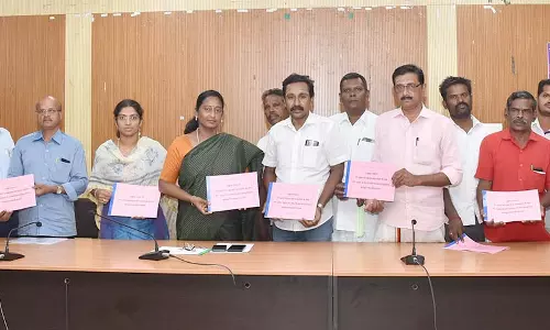 மக்கள் தொடர்பு முகாம் கலெக்டர் பங்கேற்பு