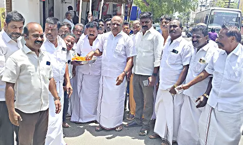 பொதுக்குழு தீர்மானம் தொடர்பான வழக்கு தள்ளுபடி