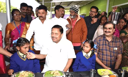 நீலகிரி மாவட்டத்தில் 290 பள்ளிகளில் காலை உணவு திட்டம்