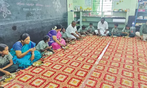 தருமபுரி மாவட்டத்தில் இன்று 1013  அரசு பள்ளிகளில் முதல்-அமைச்சர் காலை உணவு திட்டம் தொடக்கம்