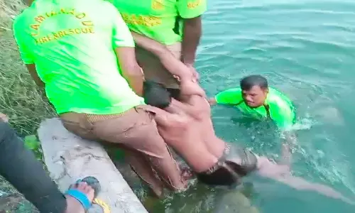 கிணற்றில் மூழ்கி தச்சு தொழிலாளி பலி