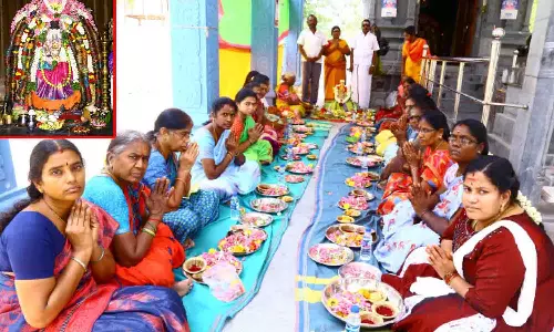 திருப்பூரில் வரலட்சுமி விரத வழிபாடு