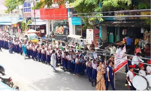 சந்திராயன்-3 வெற்றி அதியமான் கல்வி நிறுவன மாணவ, மாணவிகள் கொண்டாட்டம்