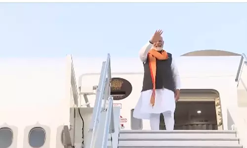 கிரீஸ் பயணத்தை முடித்துக் கொண்டு இந்தியா புறப்பட்டார் பிரதமர் மோடி
