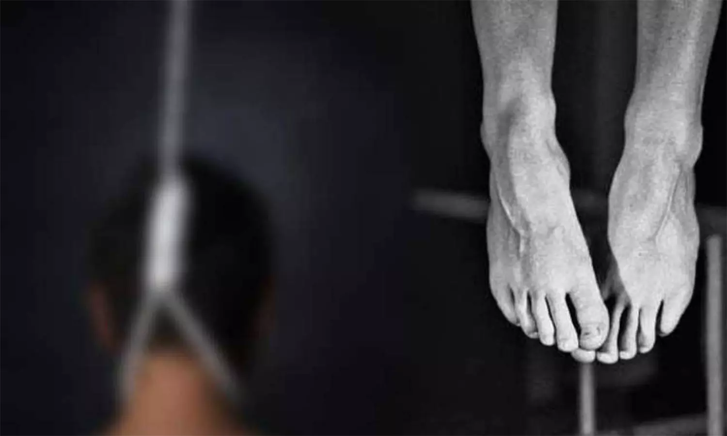 Tirupathur News Rescue of Masters body hanging from a tree