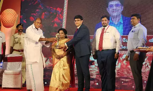 விநாயகா மிஷன் அலைடு சயின்ஸ் கல்லூரிக்கு சிறந்த உயர்கல்விக்கான விருது