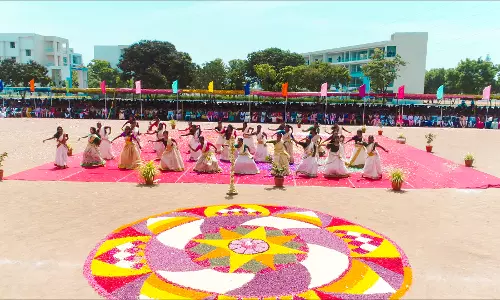 ஓணம் பண்டிகை கொண்டாட்டம்
