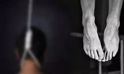 Tirupathur News Rescue of Masters body hanging from a tree